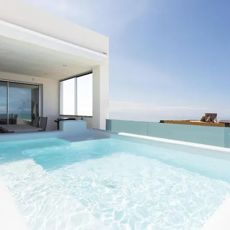 Of Tulio Apartment